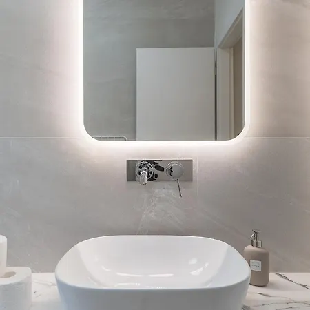 Lovely Quiet Near Heroes Square By Cavaland Apartamento *