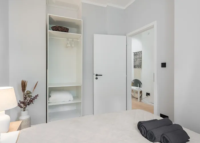 Lovely Quiet Near Heroes Square By Cavaland Apartment *
